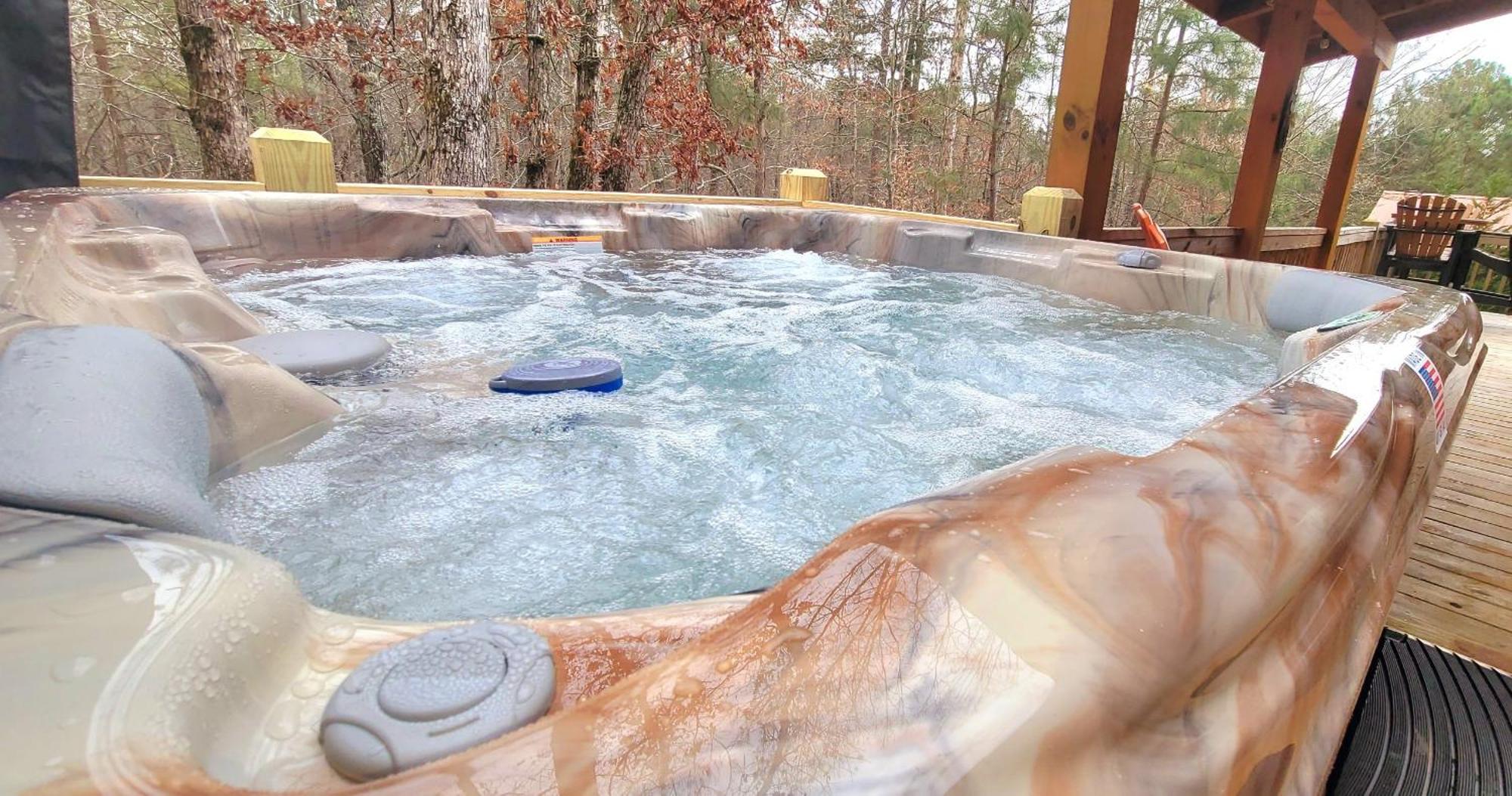 Hot-Tub 6 Seater, Fire-Pit, Master King Bed, Wineries, Pickleball, Resort Amenities Ellijay Exteriér fotografie